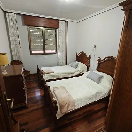 Apartment Piso Plaza Lesmes Franco