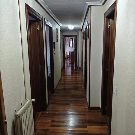 Piso Plaza Lesmes Franco Apartment *