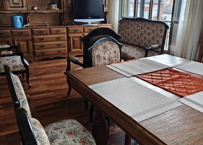 Piso Plaza Lesmes Franco Apartment